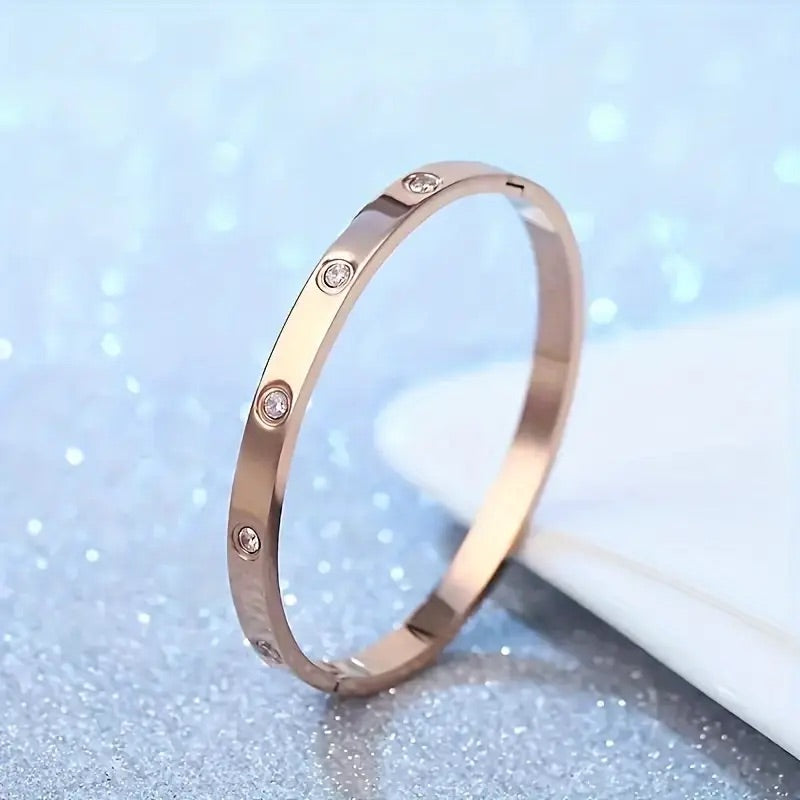 Classic and elegant bracelet—versatile gift for any occasion